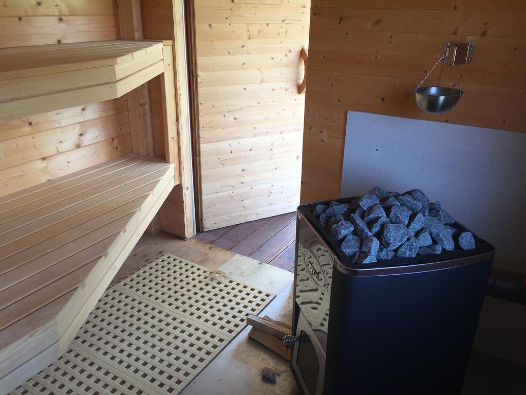 Romantic Wooden Lodge,Sauna,Schwimmteich,Alleinstehend,Absolut Ruhig Hessisch Oldendorf Habitación foto